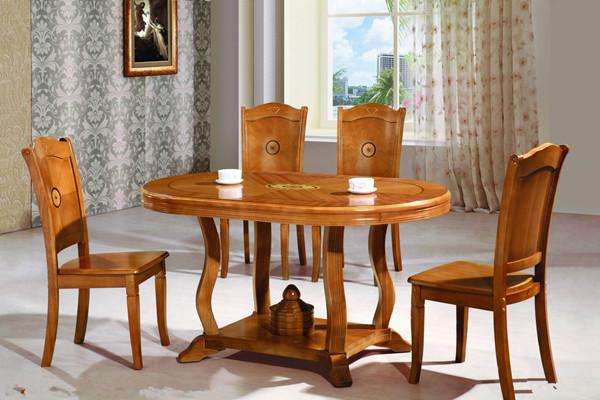 橡膠木家具好嗎？價格怎么樣呢？