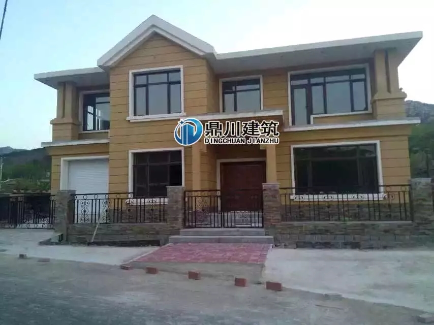 主體37萬的二層自建房設計，實拍美到爆，配上歐式構件更有檔次！