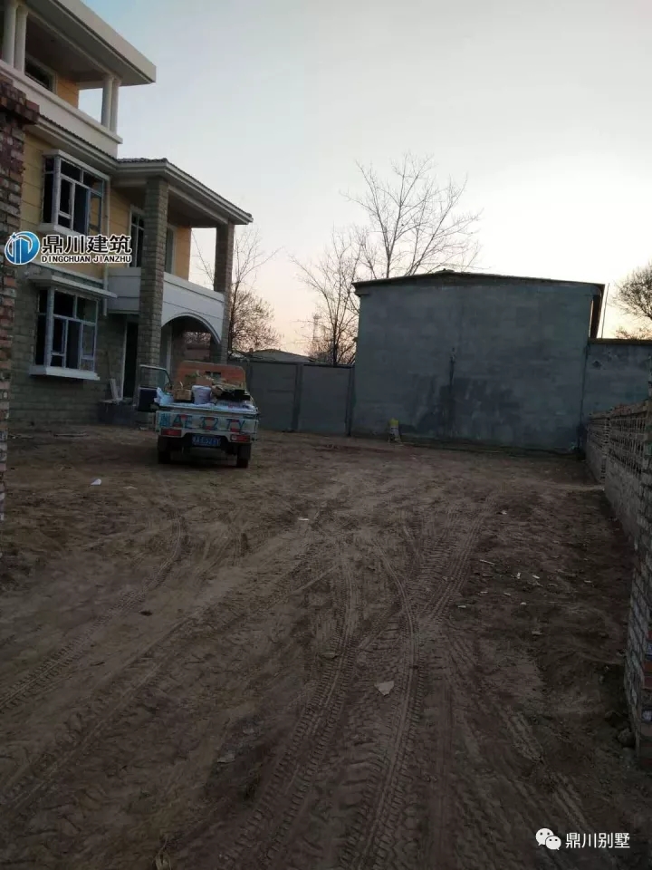 兄弟蓋雙拼別墅