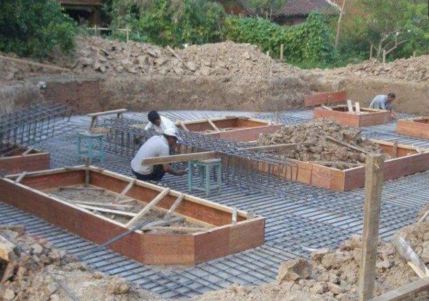 分享：網友自建二層小別墅，3個半圓外飄陽臺的特殊造型成亮點！