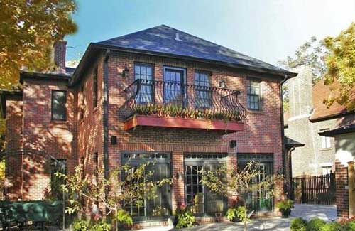 別墅設(shè)計(jì)中露臺和陽臺的區(qū)別