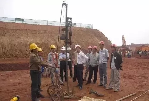 農村磚混結構自建房7大須知，做好第2條，墻上不留縫！