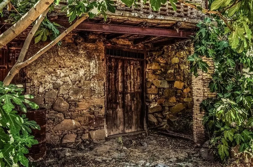 【風水】自建房不可犯的幾個忌諱，教一招讓你趨吉避兇！