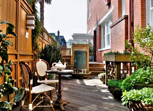 別墅露臺(tái)花園的布置技巧