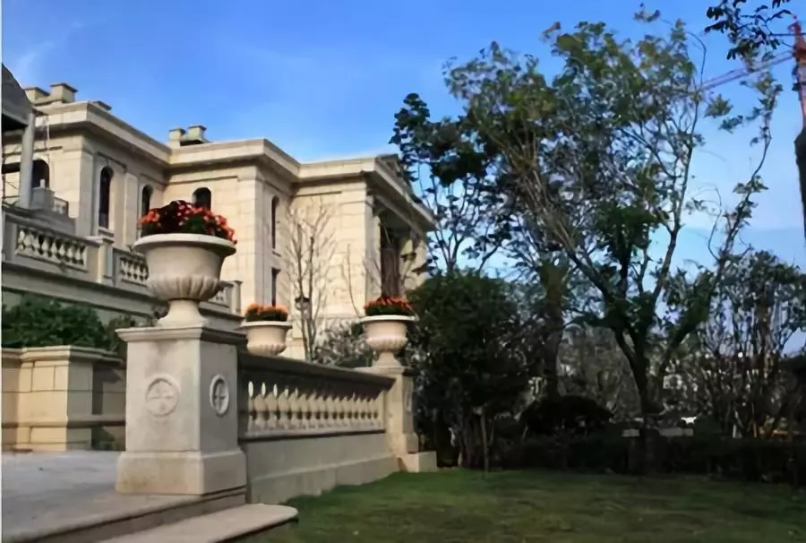 農村別墅外墻干掛的優點和施工方法，不能花錢買吃虧！