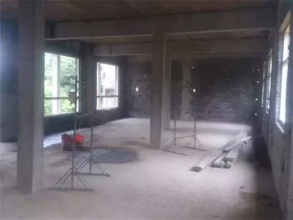 建房自訴：大叔15萬建好一層自建房，簡單舒適還省錢！