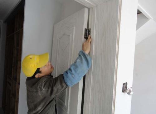 別墅裝修木門安裝注意事項(xiàng)