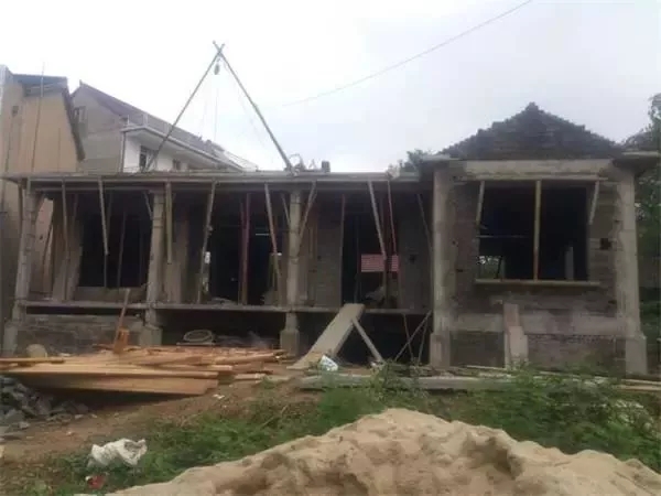 建房自訴：大叔15萬建好一層自建房，簡單舒適還省錢！